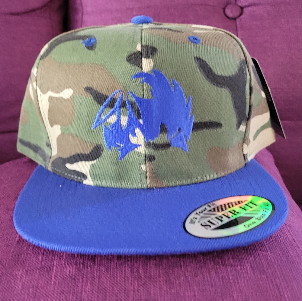 Camo & Royal Blue Wutang hat Nwt